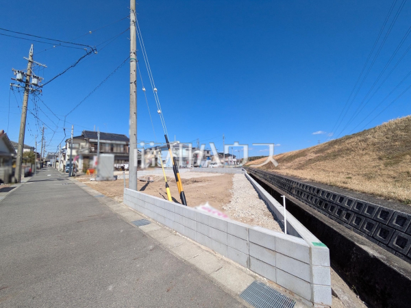 接道状況および現場風景　【春日井市上条町９丁目】