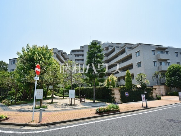 外観　【ガーデンヴィラ芦花公園】