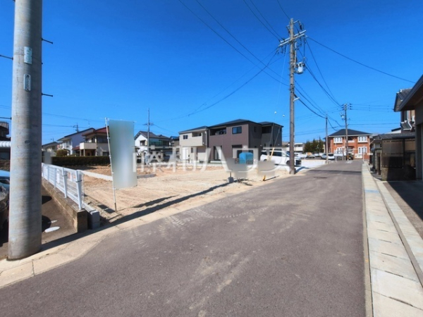 接道状況および現場風景　【小牧市藤島町中島】