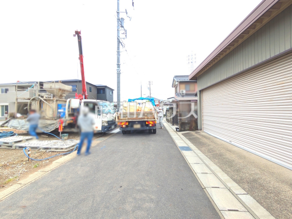 接道状況および現場風景　【小牧市藤島町中島】