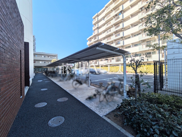 駐輪場　【ルジェンテ・リベル志木弐番館】