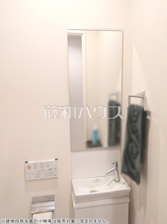 トイレ内手洗い場　【ルジェンテ・リベル志木弐番館】