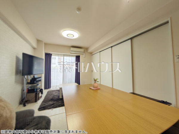 居室　【ルジェンテ・リベル志木弐番館】