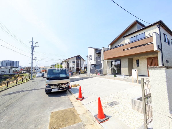 接道状況および現場風景　【福岡市東区美和台５丁目】