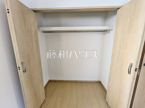 B号棟　収納　【日野市日野台４丁目】