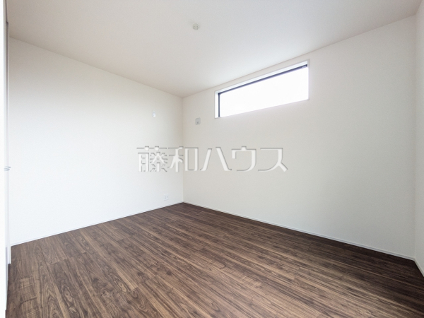 居室　【昭島市東町５丁目】