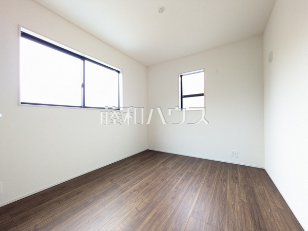 居室　【昭島市東町５丁目】