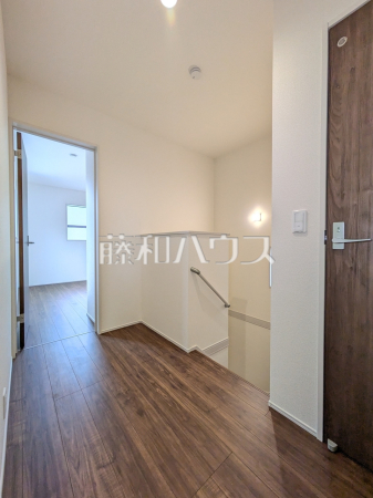 玄関ホール　【昭島市東町５丁目】