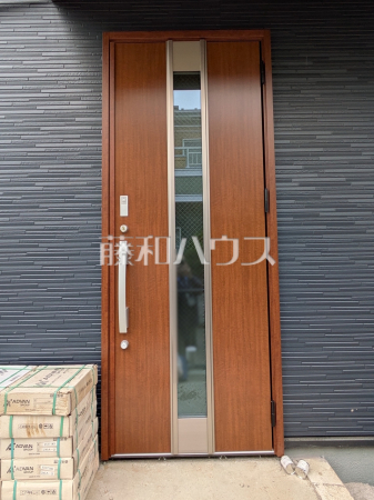 玄関　【練馬区大泉学園町８丁目】