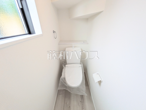 トイレ　【福岡市東区塩浜１丁目】