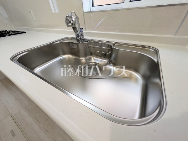 キッチン　【府中市浅間町４丁目】