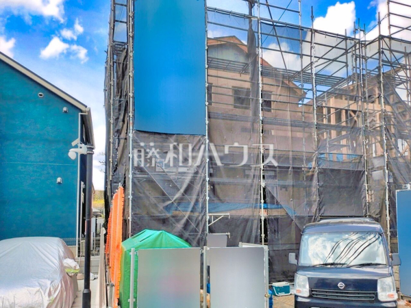 1号棟　外観　【東久留米市南沢５丁目】 周辺環境はもちろん、日当たりや設備仕様など、実際に行ってみないと分からないことも多くございます。営業担当がご案内いたしますので、お気軽にお問い合わせください 