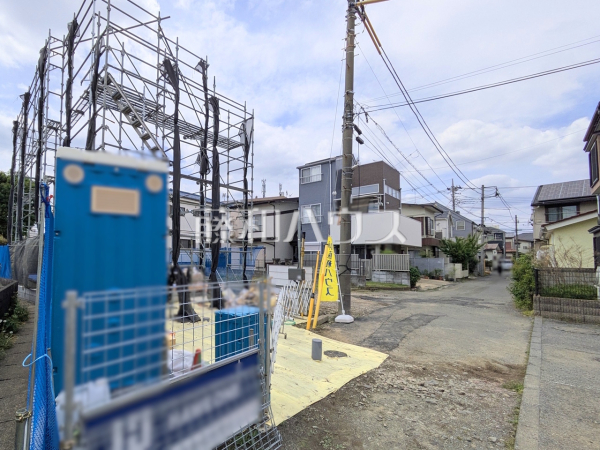 ≪接道状況≫建物のプレゼンをさせていただきますので、実際の完成イメージを思い描いていただくことができます。お気軽にお問合せ下さい。【府中市住吉町１丁目】