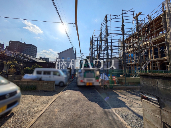 接道状況および現場風景　【福岡市城南区鳥飼６丁目】