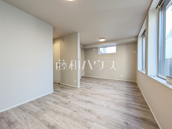 2号棟　居室　【杉並区宮前５丁目】