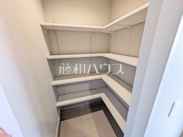 2号棟　収納　【杉並区宮前５丁目】