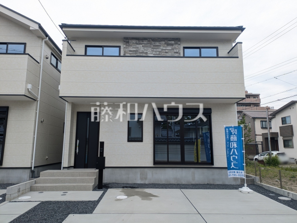2号棟　外観　【春日井市上条町１０丁目】