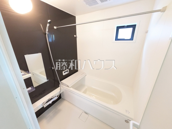 2号棟　浴室　【春日井市上条町１０丁目】