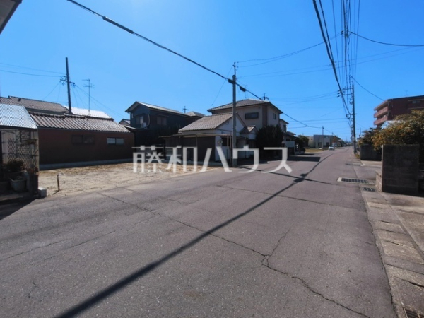 接道状況および現場風景　【北名古屋市片場八瀬の木】