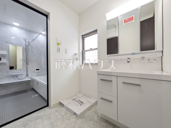 洗面室　【志木市柏町１丁目】