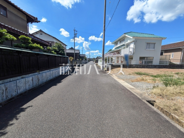 接道状況および現場風景　【春日井市高山町２丁目】
