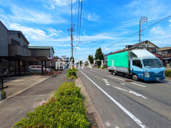 接道状況および現場風景　【春日井市高山町２丁目】