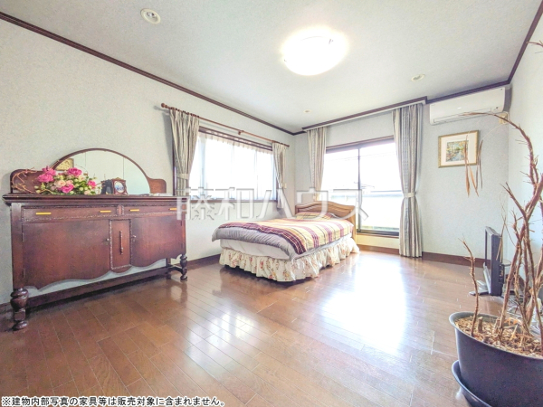 居室　【立川市西砂町６丁目】