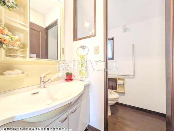 洗面室　【立川市西砂町６丁目】