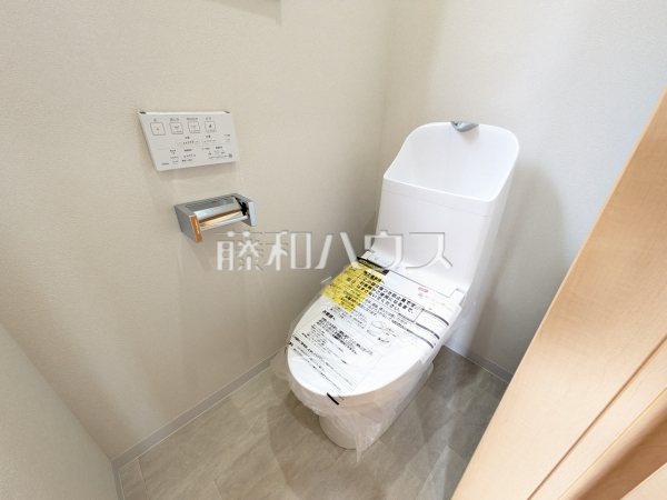 トイレ　【和光市諏訪】