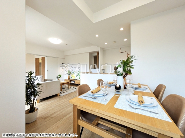 ダイニング　【ステイツ花小金井ヴェルパセオ】