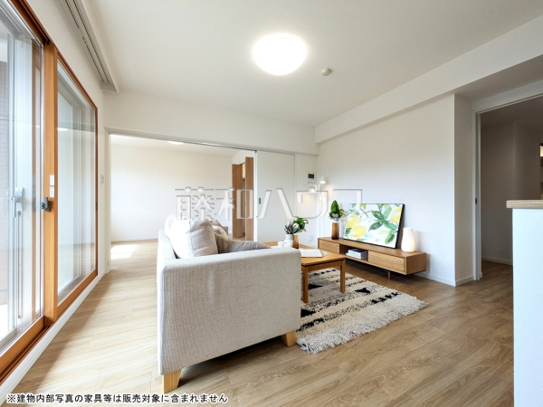 リビング　【ステイツ花小金井ヴェルパセオ】