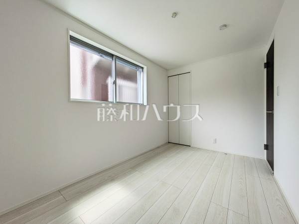 居室　【府中市新町２丁目】