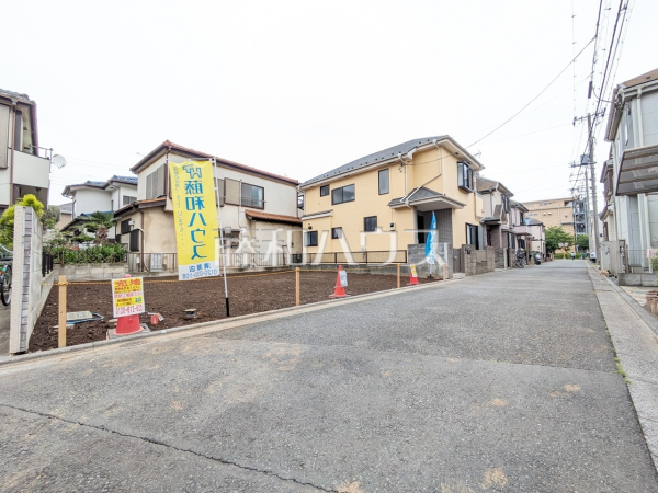 接道状況および現場風景　【新座市西堀１丁目】
