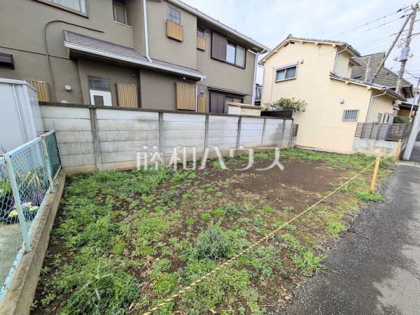 ≪現場風景≫さまざまな用途に利用できる固定階段式グルニエつき♪【調布市下石原３丁目】