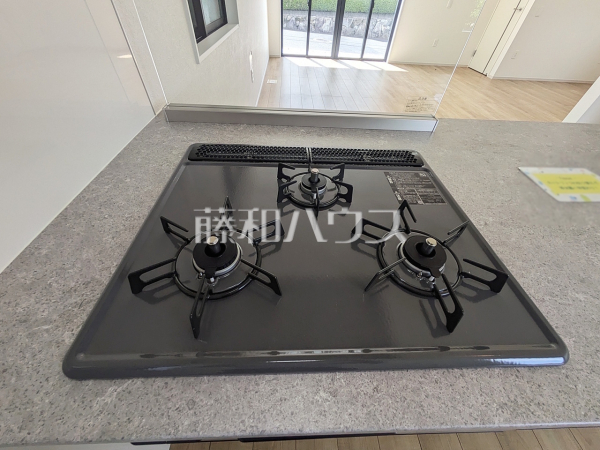 1号棟　キッチン　【福岡市西区生松台１丁目】