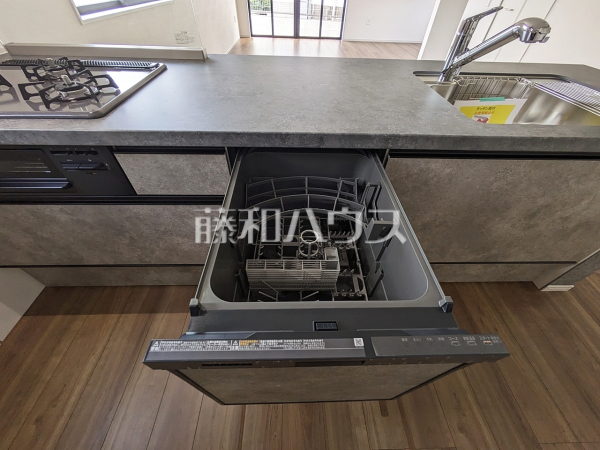 3号棟　キッチン　【福岡市西区生松台１丁目】