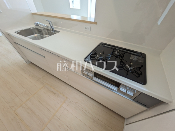 1号棟　キッチン　【八王子市宮下町】