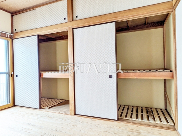 押入　【練馬区西大泉３丁目】