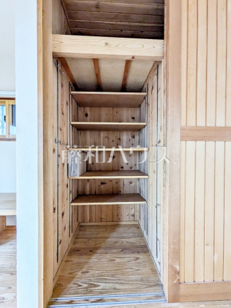 収納　【練馬区西大泉３丁目】