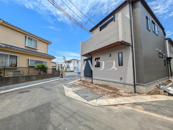 接道状況および現場風景　【朝霞市根岸台７丁目】