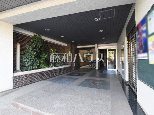 エントランス　【田無マーシャンハイツ】