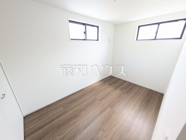 居室　【名古屋市北区浪打町１丁目】