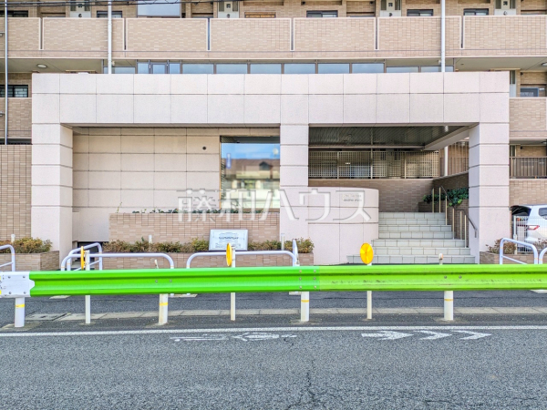 エントランス　【ライオンズテラス高幡不動】