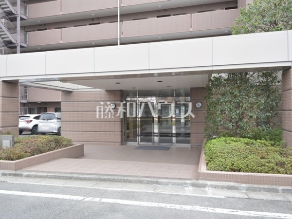 エントランス　【グランディ東所沢】