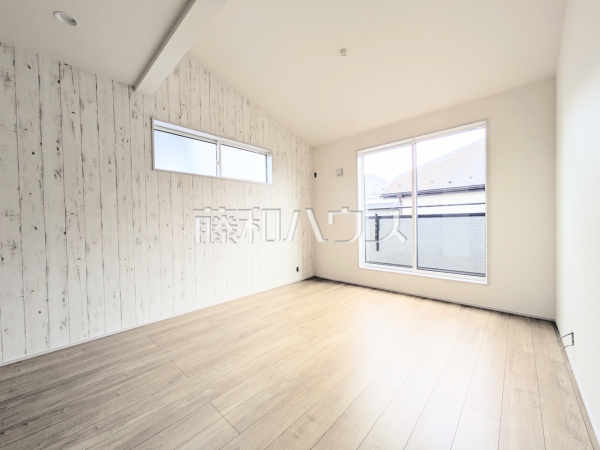 居室　【日野市落川】