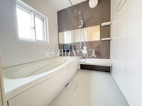 浴室　【清瀬市中清戸３丁目】