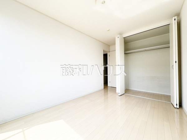 居室　【清瀬市中清戸３丁目】