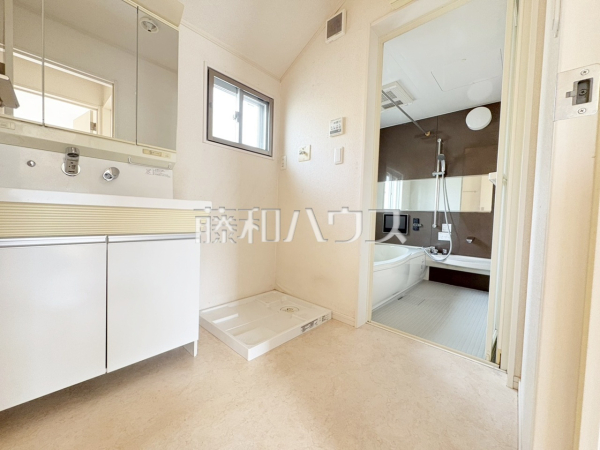 洗面室　【清瀬市中清戸３丁目】