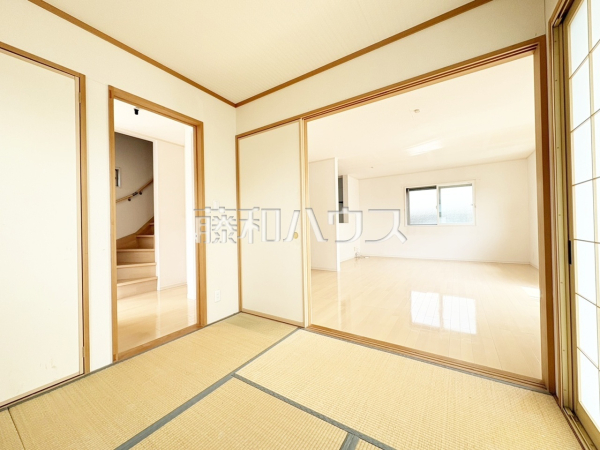 居室　【清瀬市中清戸３丁目】