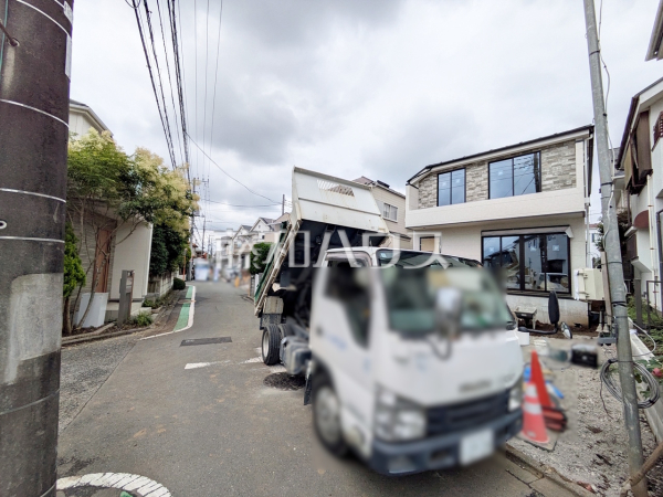 接道状況および現場風景　【狛江市岩戸南３丁目】